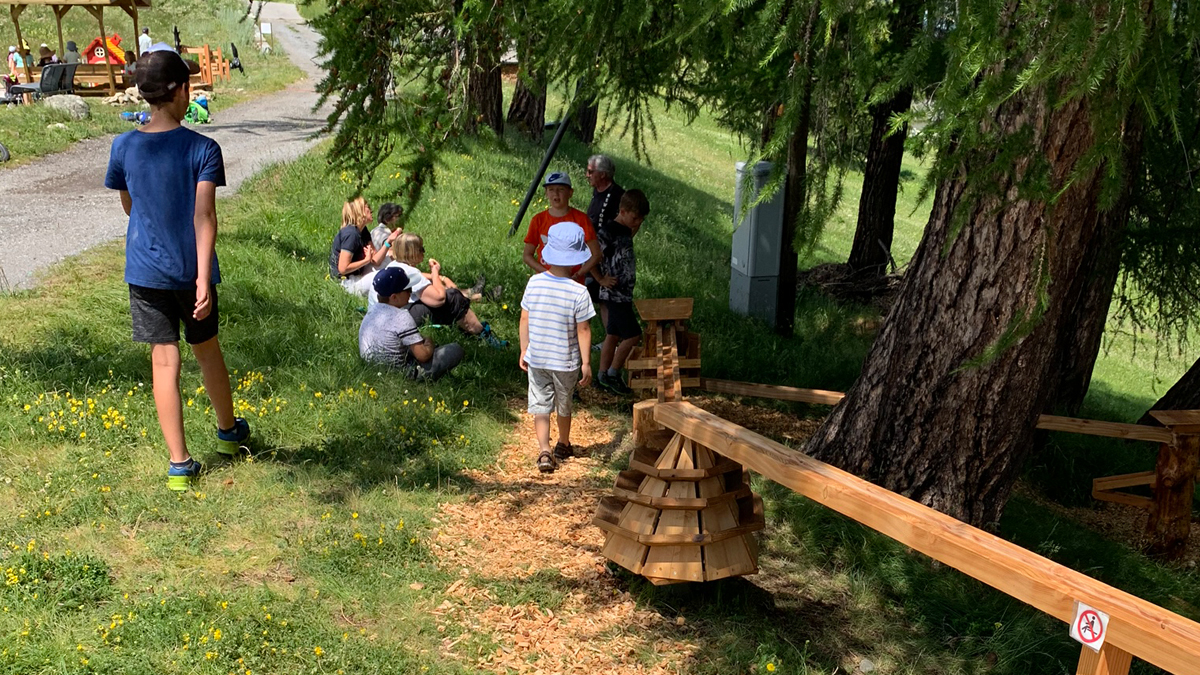 Holzkugelbahn-Eischoll